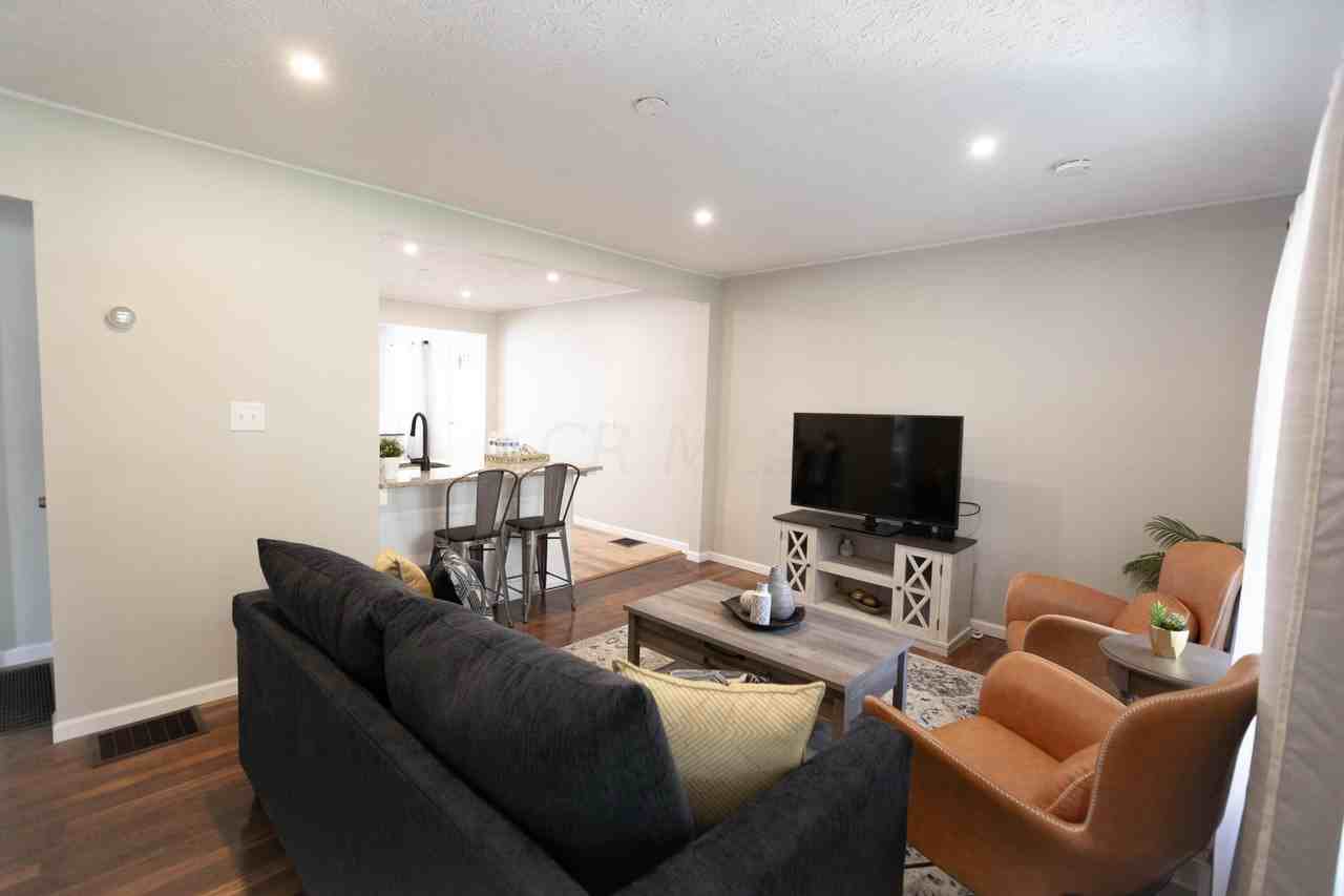 5326 Columbia Rd Sw - Photo 7 of 29