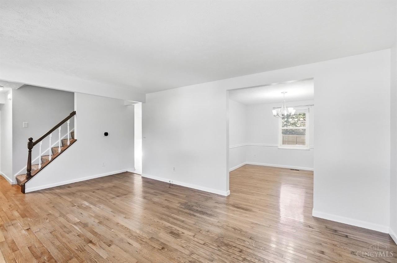 811 Majken Pl - Photo 5 of 50