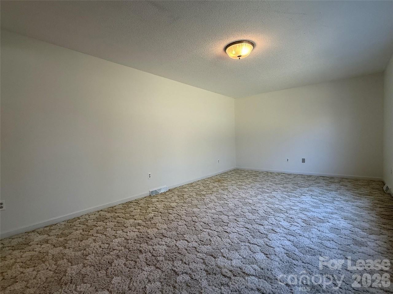 8806 Crestwood Dr - Photo 6 of 42