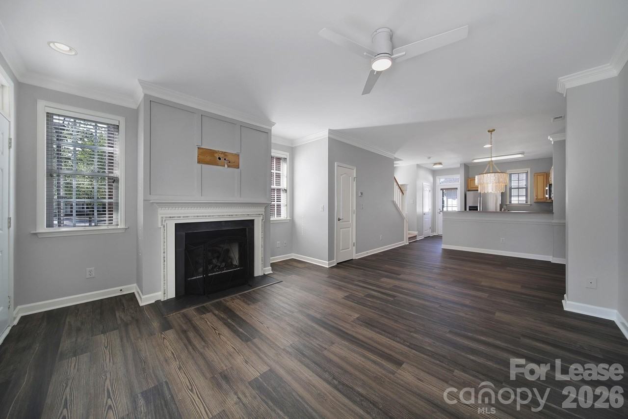 635 Old Meeting Way - Photo 5 of 30