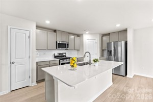 featured image of 167 Hazelnut Way