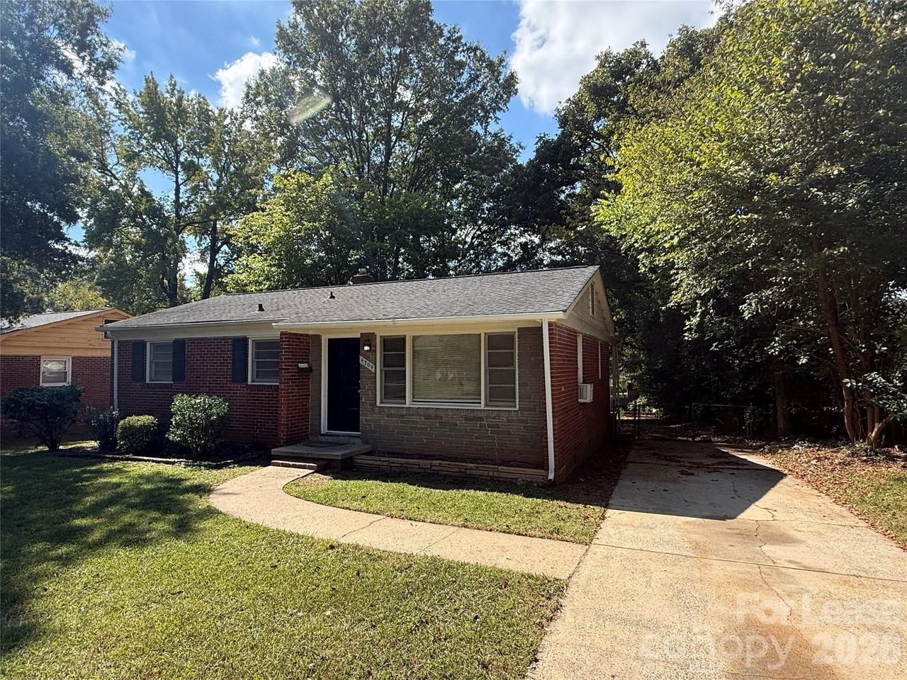 4709 Morgan St - Photo 2 of 17