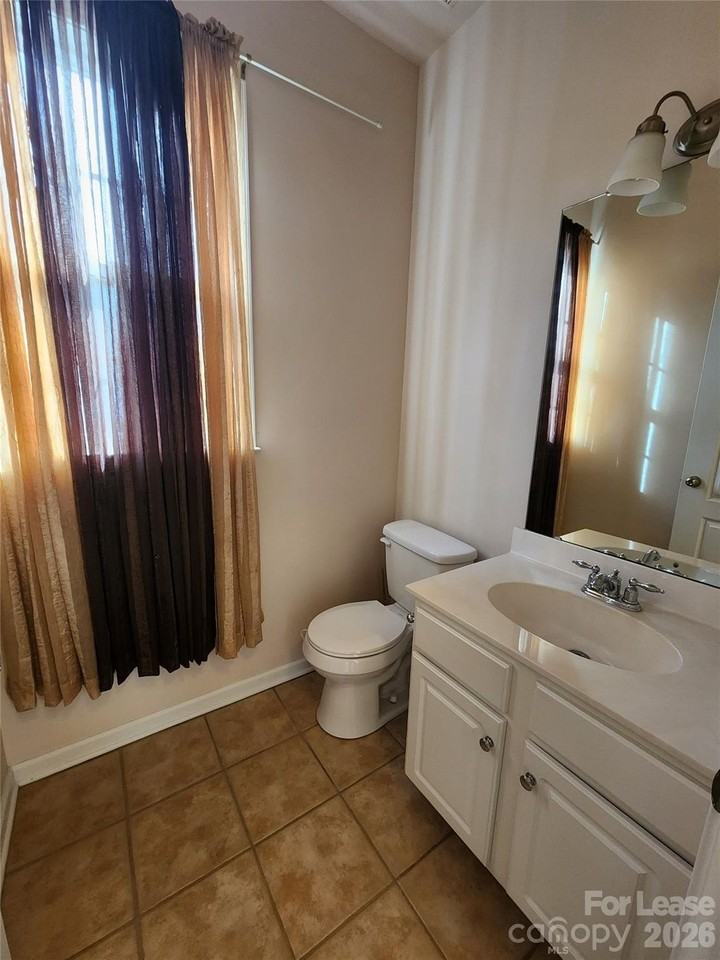 9618 Chanson Pl - Photo 5 of 21