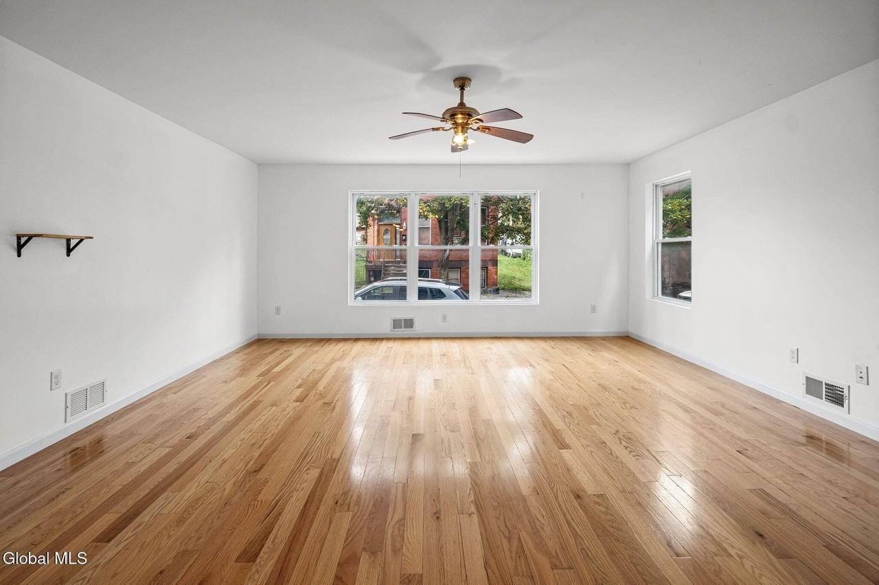 36 2nd St #1 - Photo 5 of 22