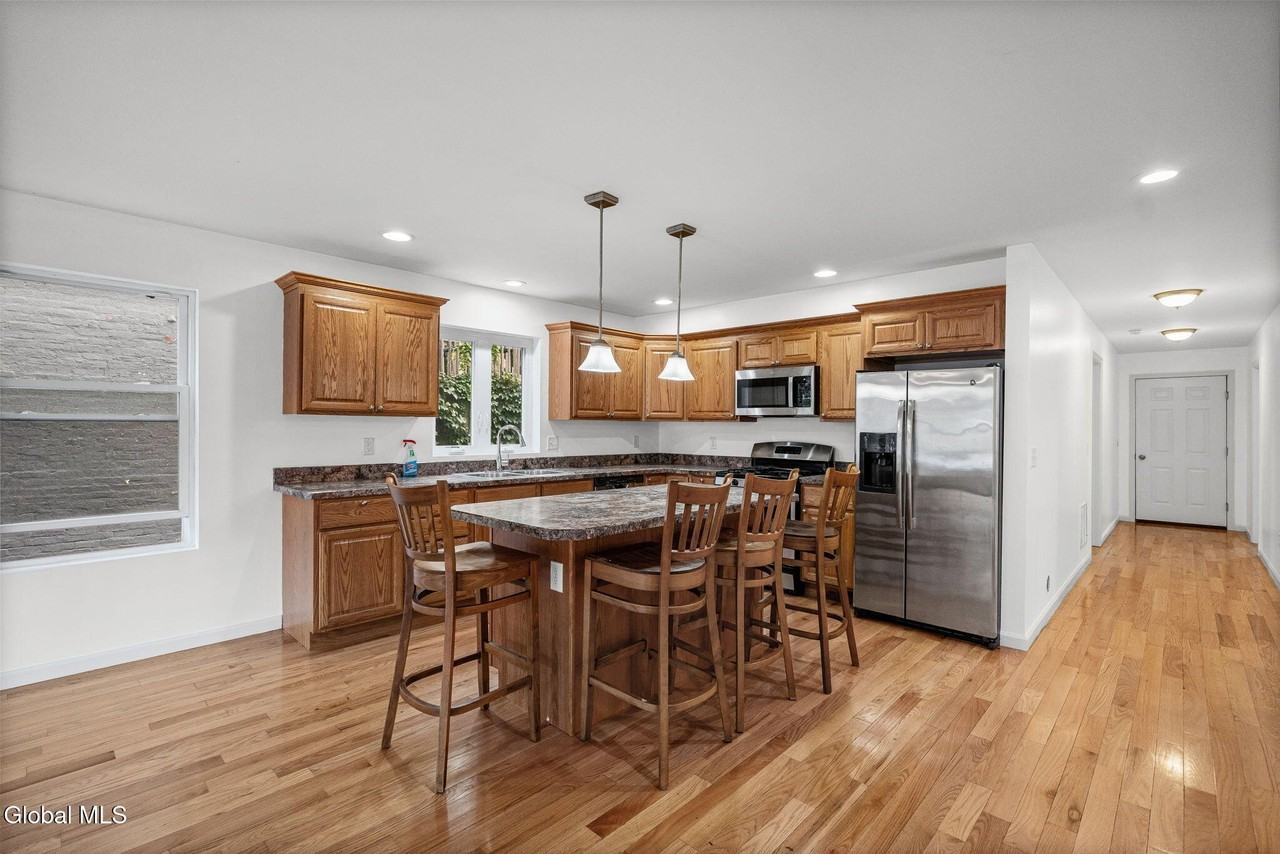 36 2nd St #1 - Photo 7 of 22