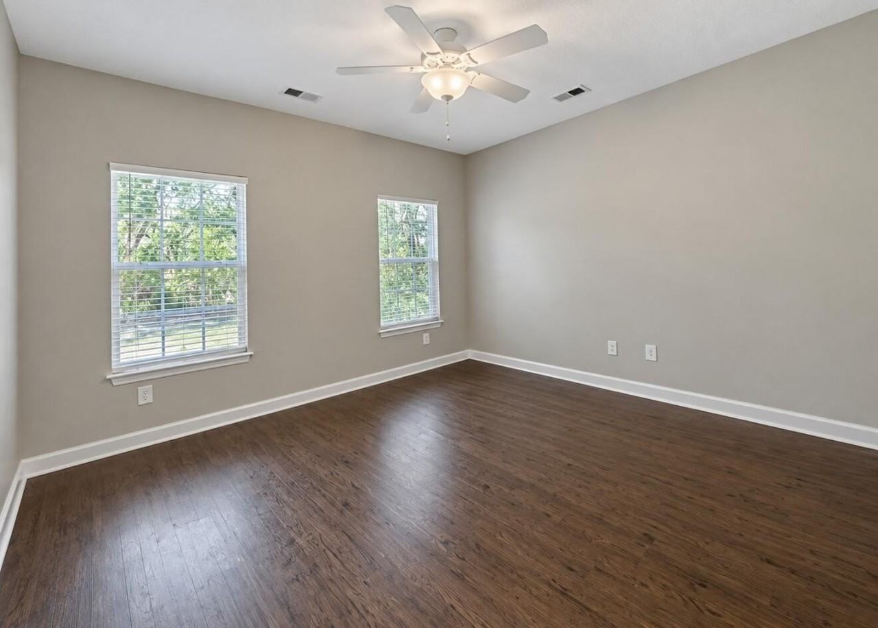 1731 E Avalon Cir - Photo 5 of 11