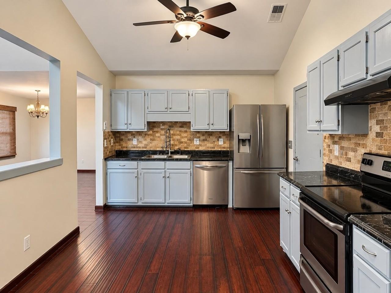 1723 Orange Grove Shores Dr - Photo 6 of 18
