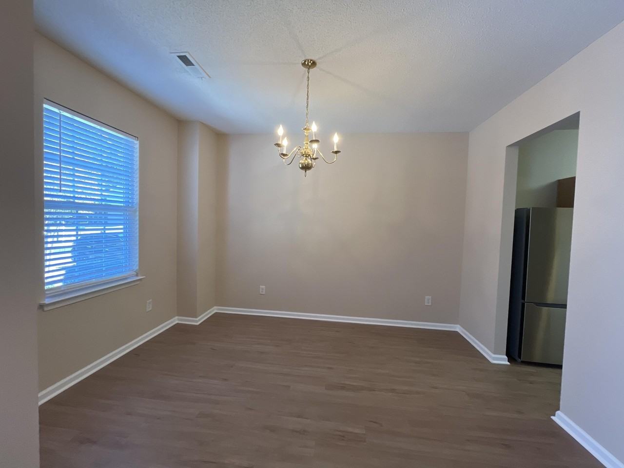 251 Brookshire Rd - Photo 2 of 10