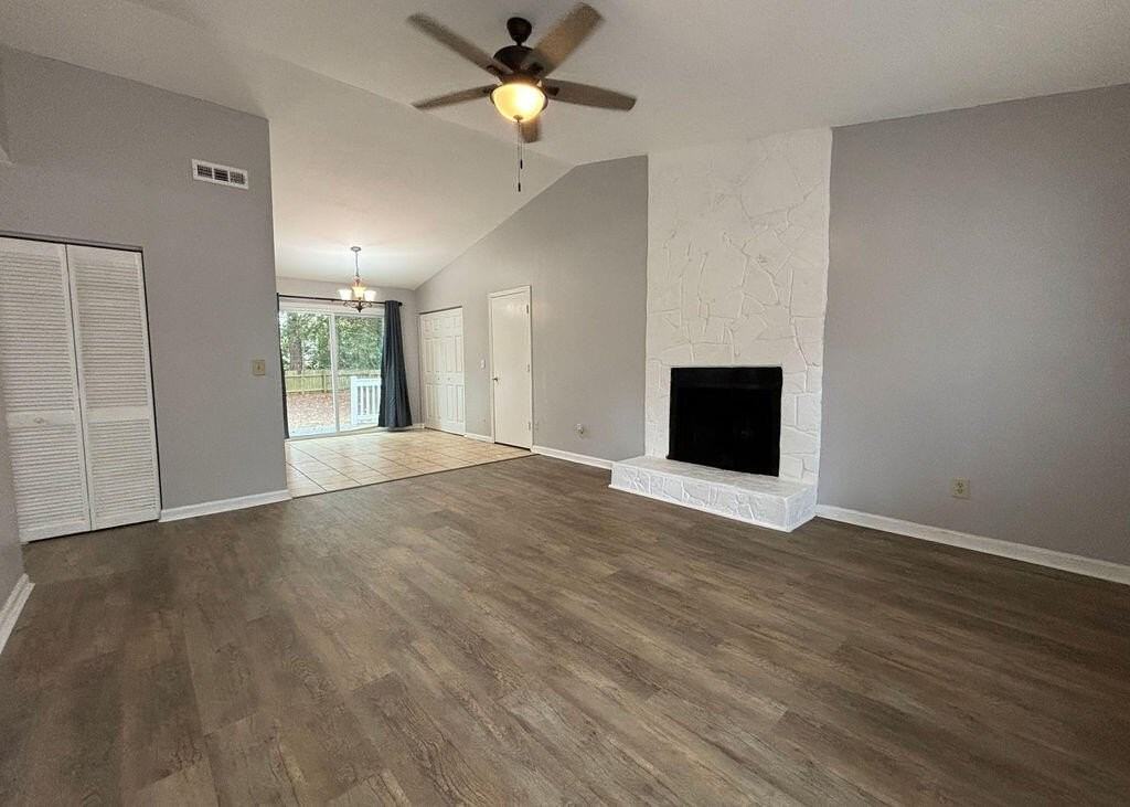 204 Bridgecreek Dr - Photo 2 of 22