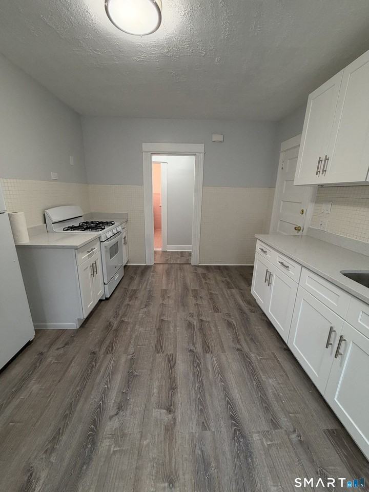 319 Maplewood Ave #2 - Photo 7 of 13