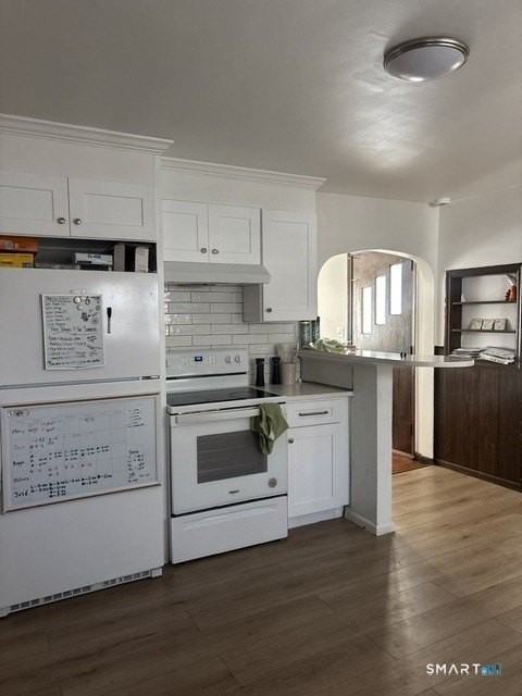 3870 Old Town Rd - Photo 3 of 7