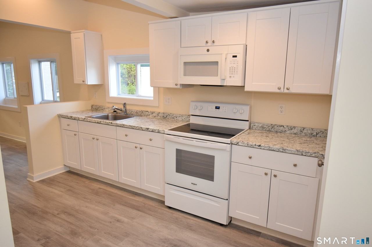 37 Dudley Ln #1 - Photo 5 of 14