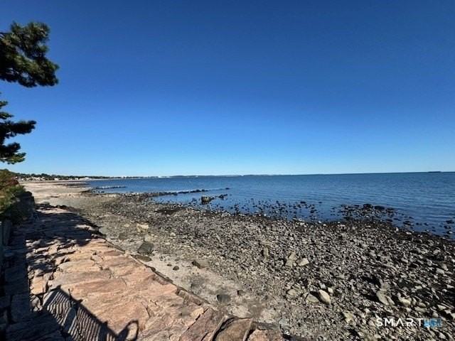 501 Ocean Ave - Photo 6 of 21