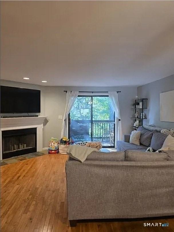 40 Foxon Hill Rd #H28 - Photo 5 of 12