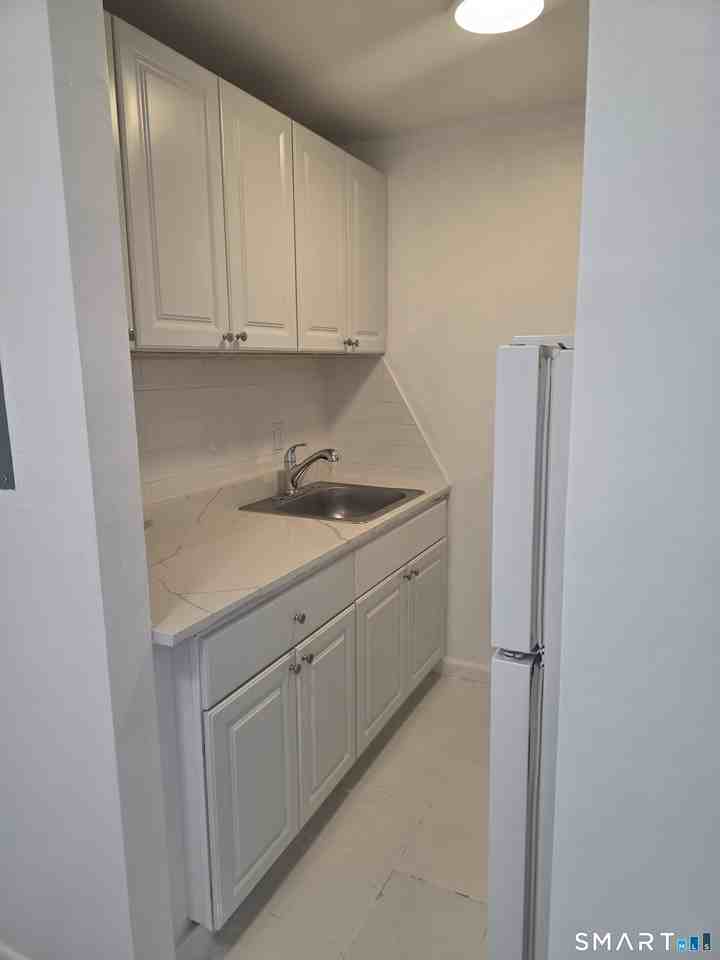 345 Benham Ave #C7 - Photo 3 of 10