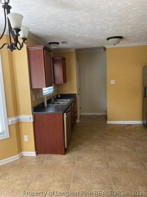 331 Beaconfield Dr - Photo 3 of 15