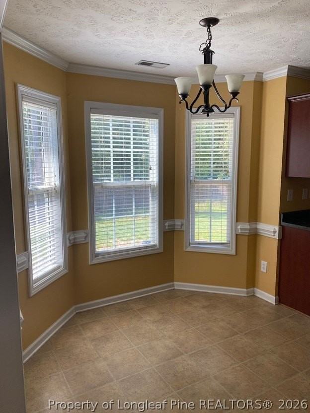 331 Beaconfield Dr - Photo 4 of 15