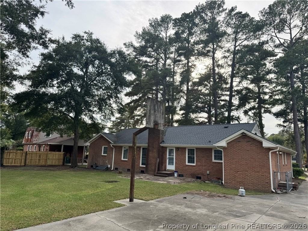 3545 Rosewood Dr - Photo 4 of 5