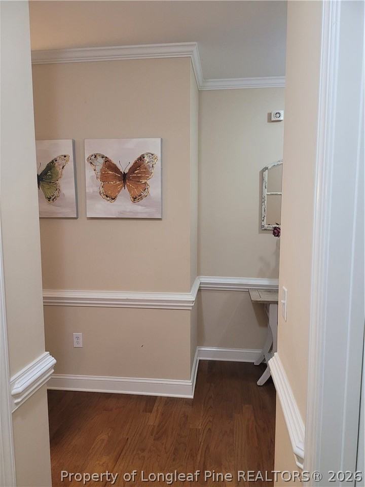 1922 Harcourt Cir - Photo 6 of 35