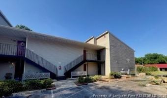 featured image of 6403 Starbrook Dr #7