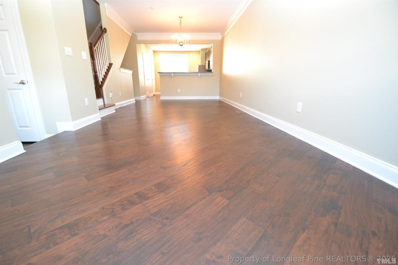 10410 Sablewood Dr #105 - Photo 4 of 46