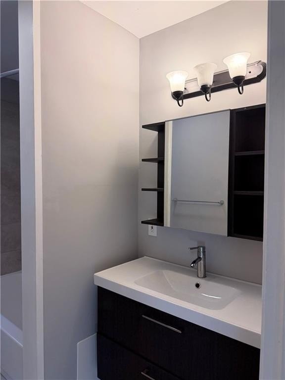 2354 Greenglade Rd Ne - Photo 6 of 13