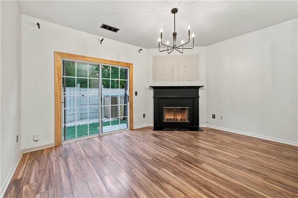 310 Paden Cove Trl - Photo 5 of 14