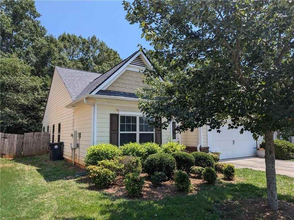 4205 Pearhaven Ln Sw - Photo 2 of 17