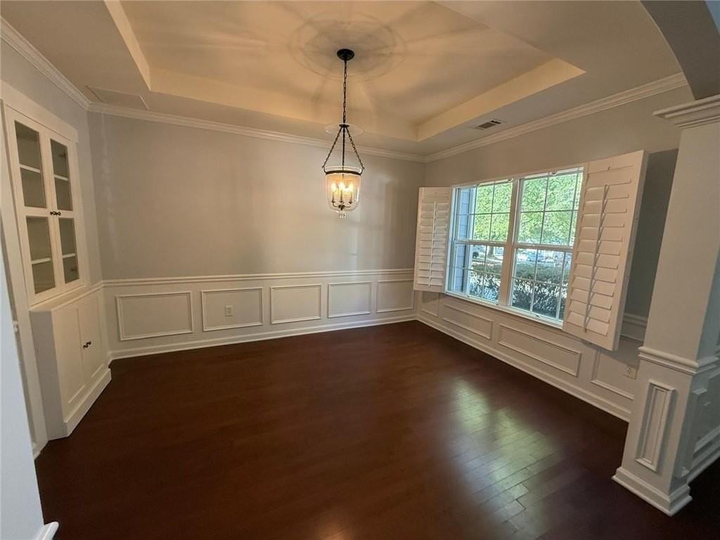 6630 Grove Crossing Ct - Photo 7 of 15