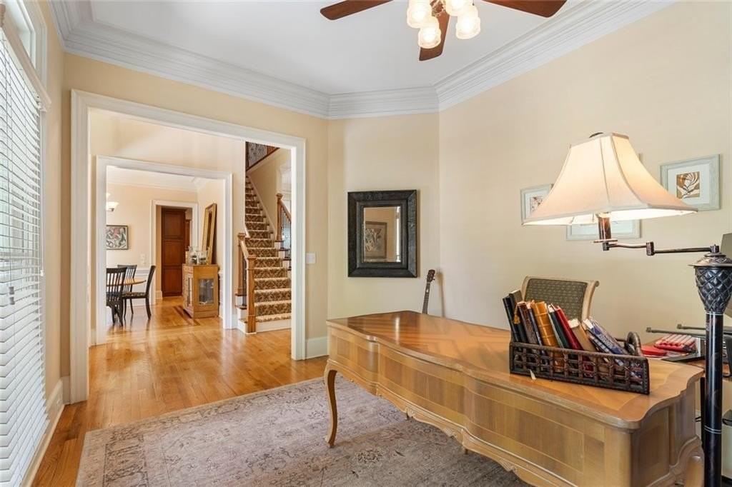 3698 Lakeview Dr - Photo 5 of 50