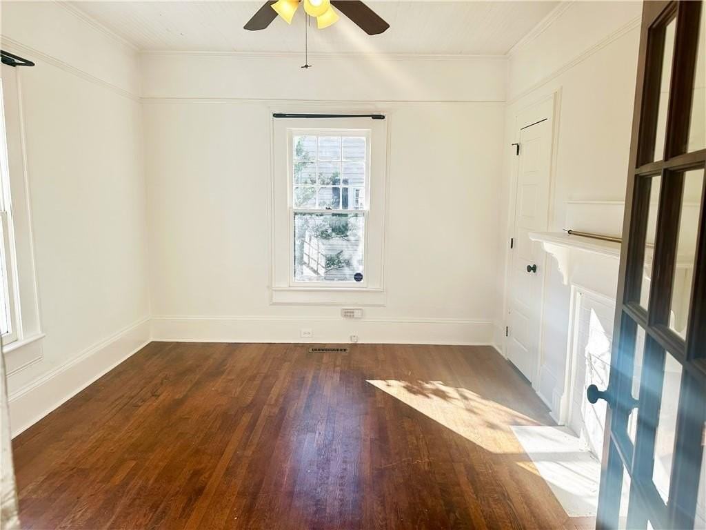 3088 Dunn St Se - Photo 4 of 15