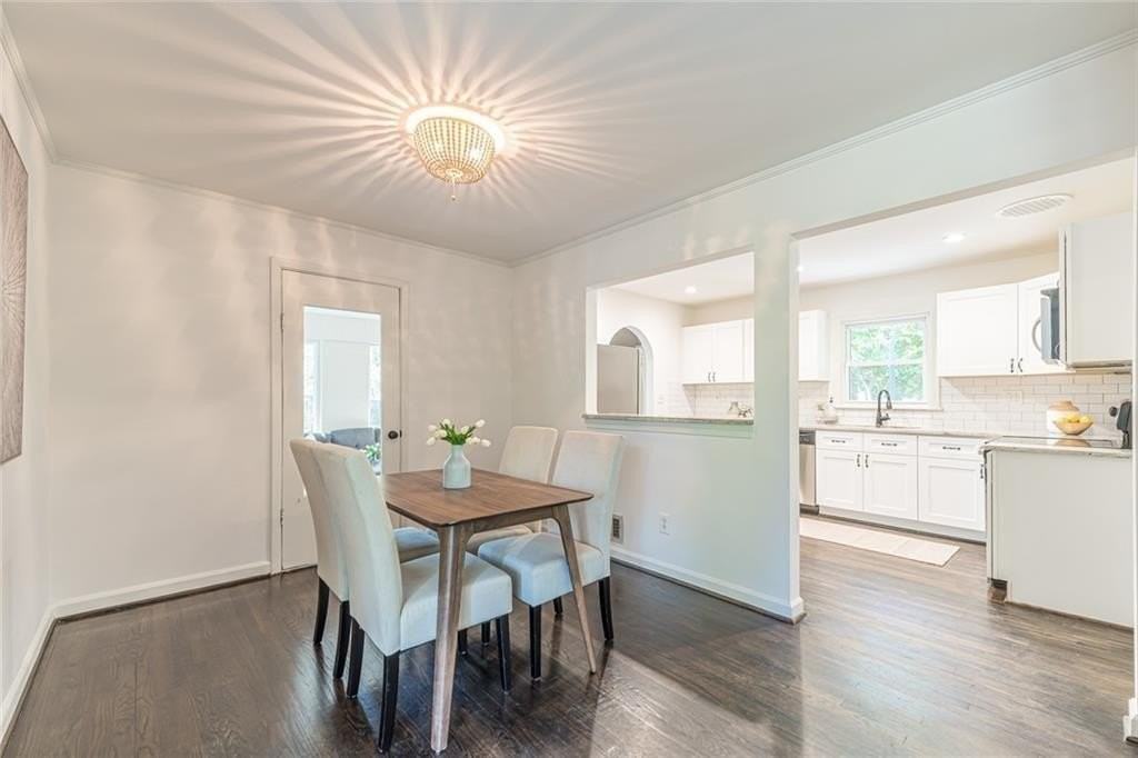 1936 Wellona Pl Ne - Photo 4 of 18