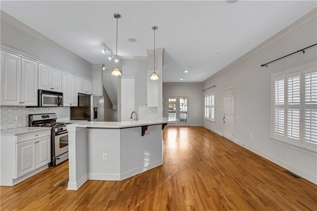 225 Carlyle Park Dr Ne - Photo 6 of 31