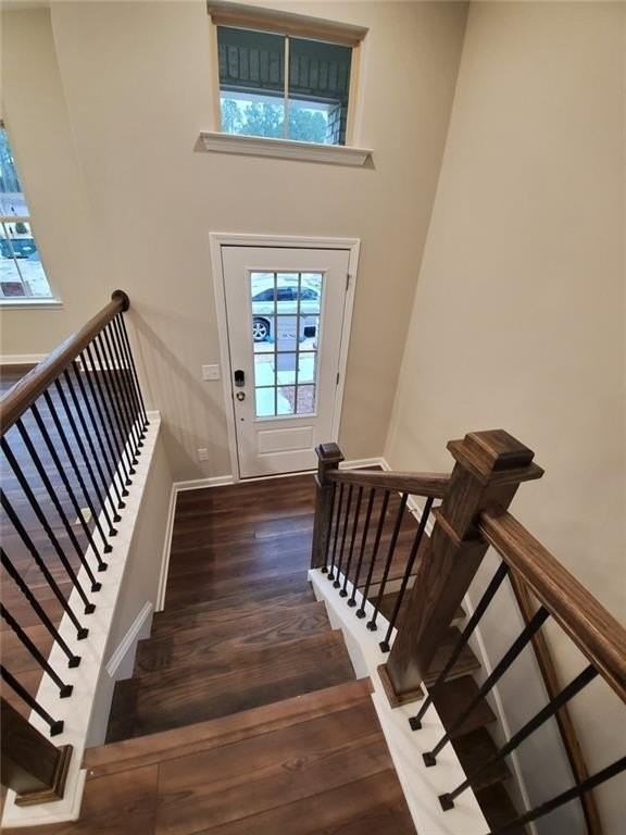 327 Commons Ave - Photo 2 of 45