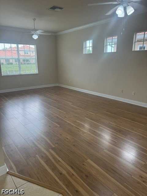 13942 Bently Cir - Photo 3 of 26