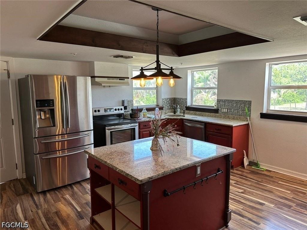 11751 Shawnee Rd - Photo 5 of 21