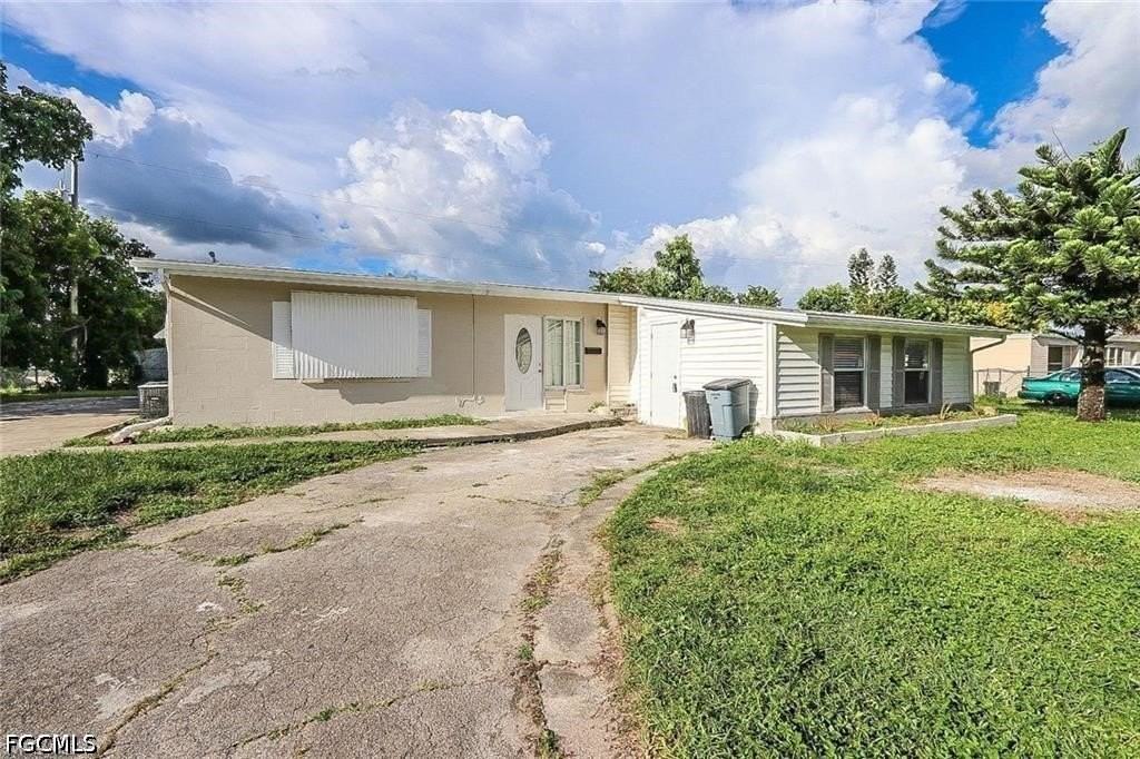 305 Bougainvillea Rd W - Photo 3 of 18