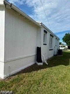 3835 Lake St - Photo 2 of 17