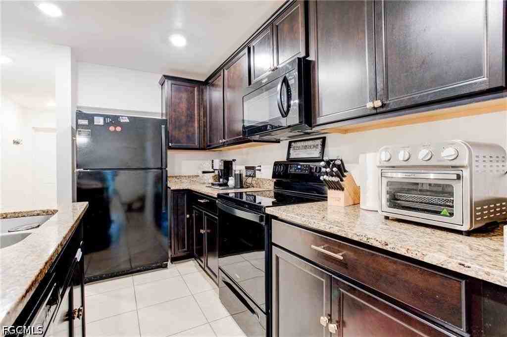 816 Lystra Ave - Photo 6 of 28