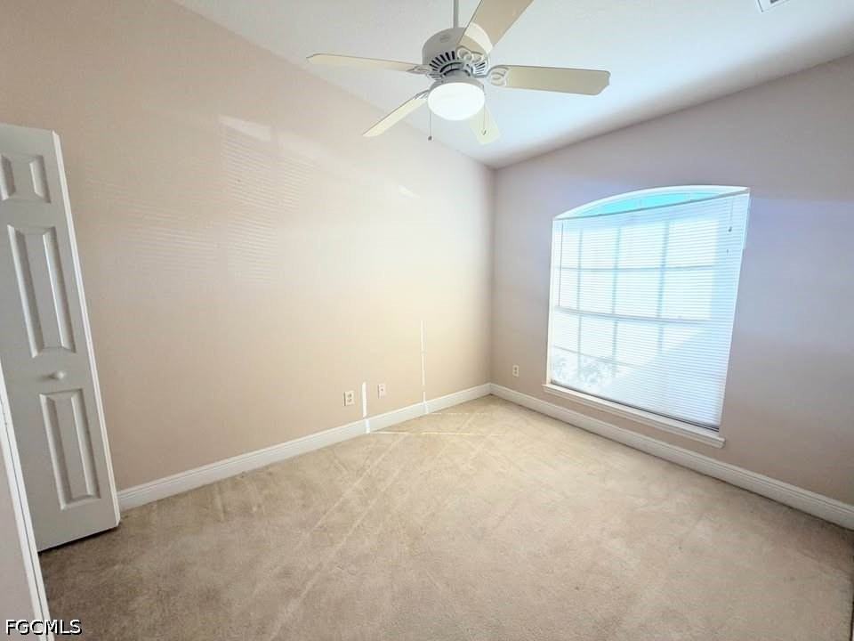1231 Se 6th Ter - Photo 6 of 10