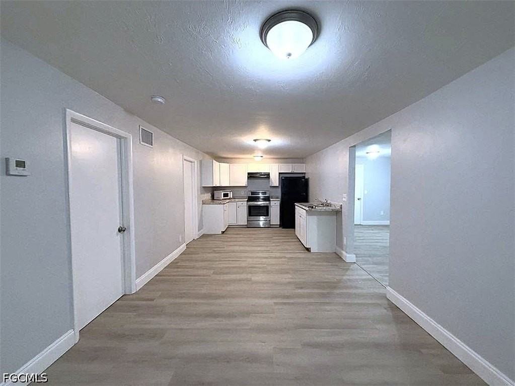 2117 Mitchell Ct #F - Photo 7 of 21