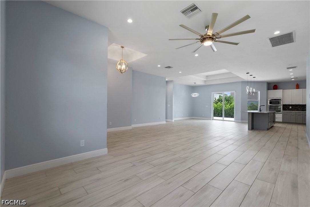 26724 Morton Ave - Photo 4 of 34