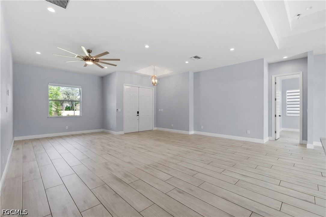 26724 Morton Ave - Photo 5 of 34