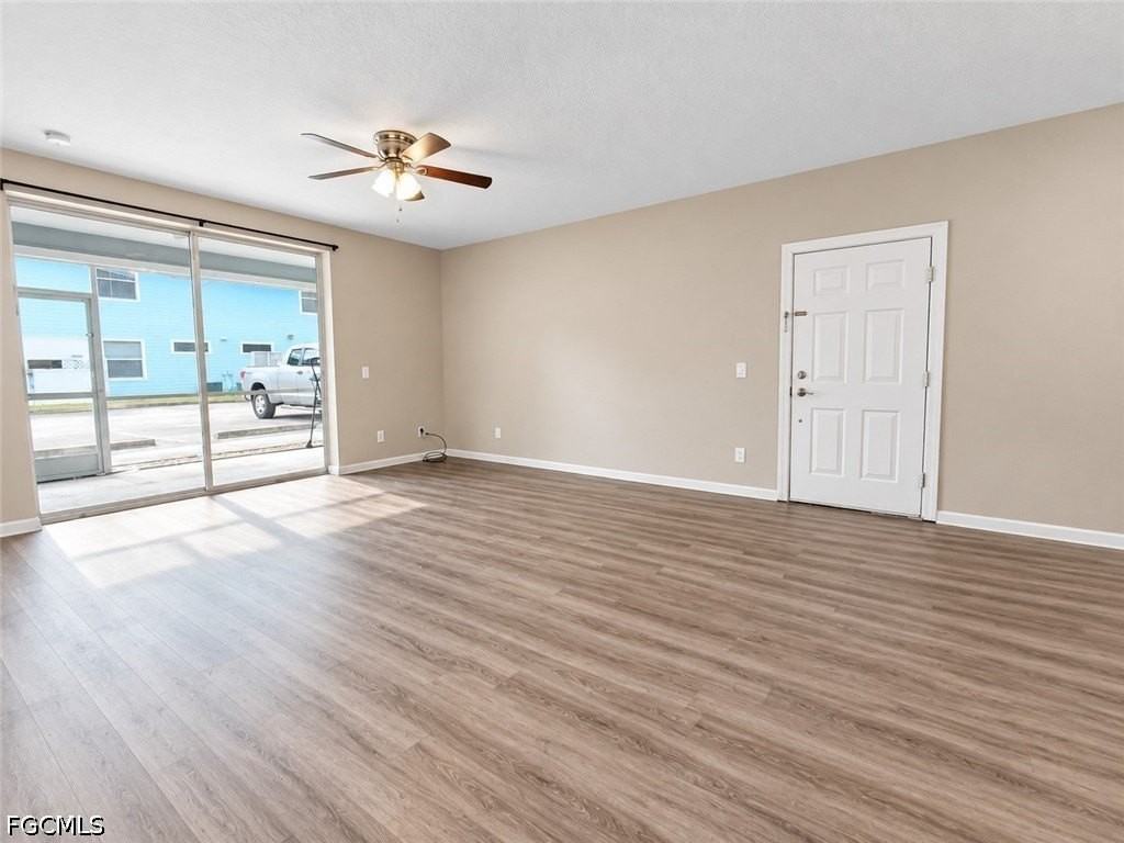 1080 Hancock Creek South Blvd #102 - Photo 6 of 17