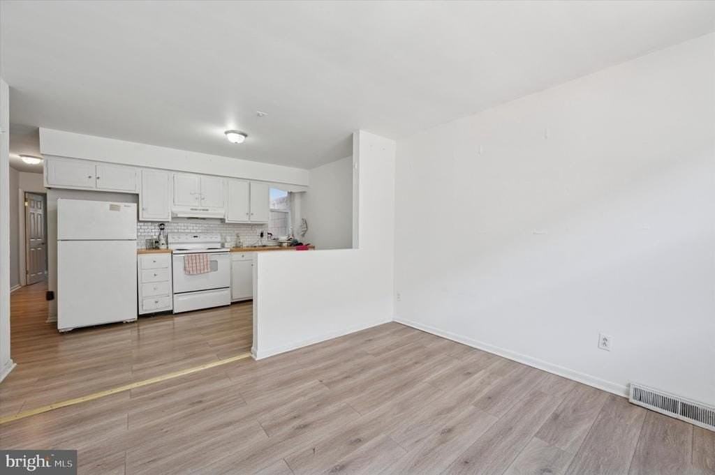 2239 S 15th St - Photo 3 of 23
