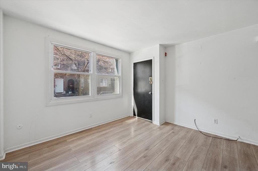 2239 S 15th St - Photo 6 of 23