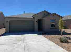 featured image of 10 Margarita Cir