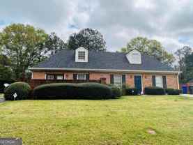 859 Park Pl Ne #B - Photo 1 of 1