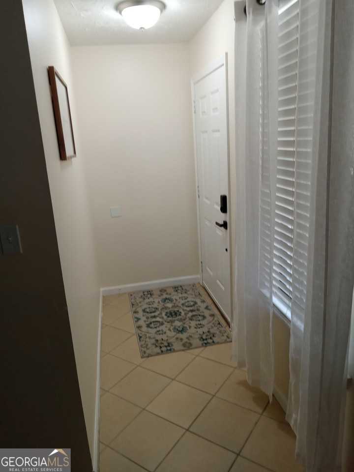 3091 Carriage Trl - Photo 4 of 39