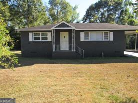 1616 Mathis Cir - Photo 1 of 1